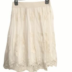 Romantic Lace Embroidery skirt. Sz Medium, Cream, Flowy Boho. Cottagecore